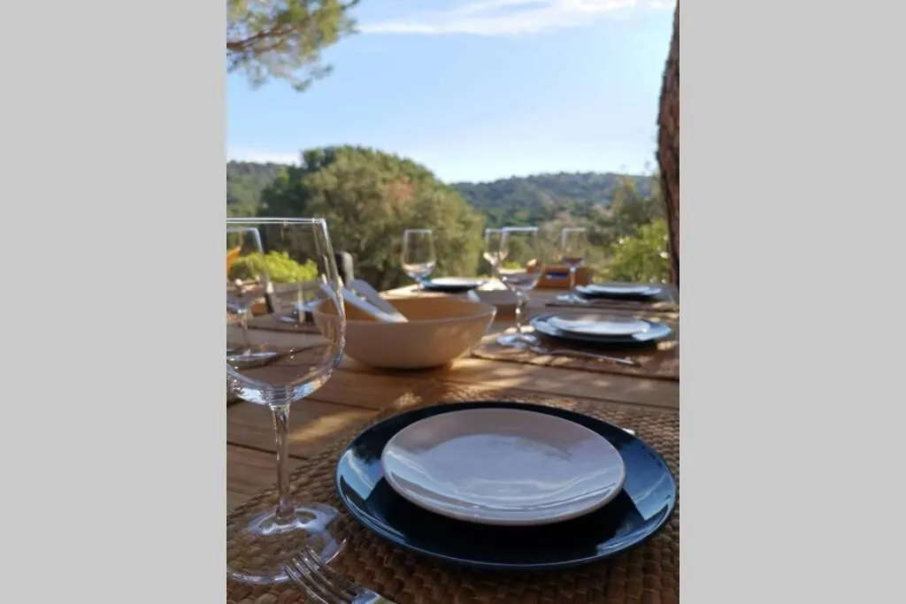 Charmant Mazet Haut De Gigaro, Face A La Pinede La Croix-Valmer